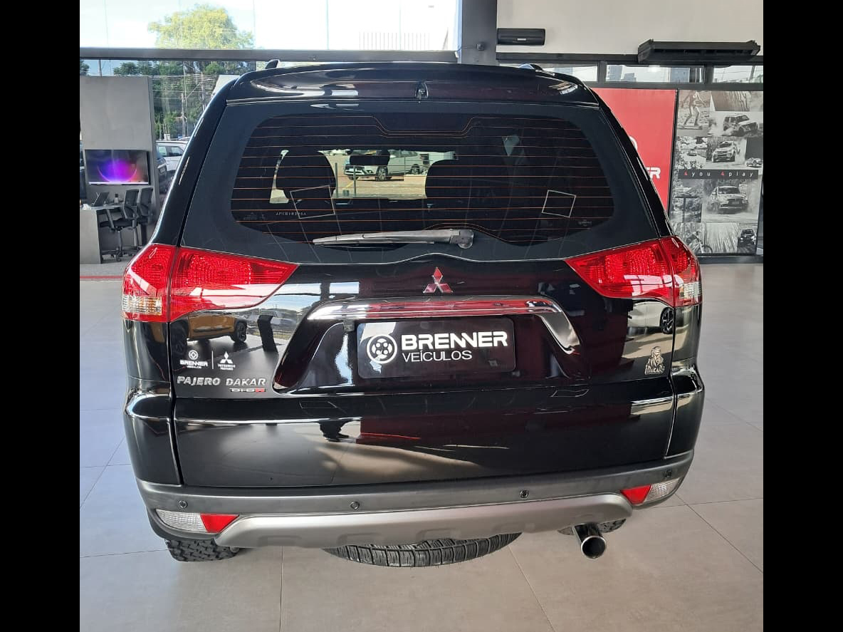 Foto Pajero Dakar 3.2L HPE 2015